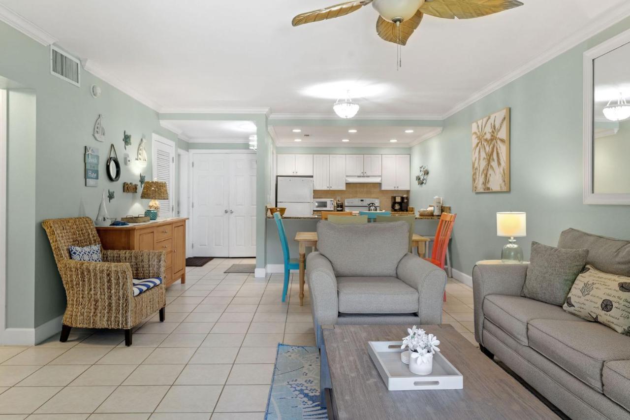 Hébergement de vacances Serene Ground Floor Residence In Exclusive Villa Sanibel, Steps To Beach Sanibel
